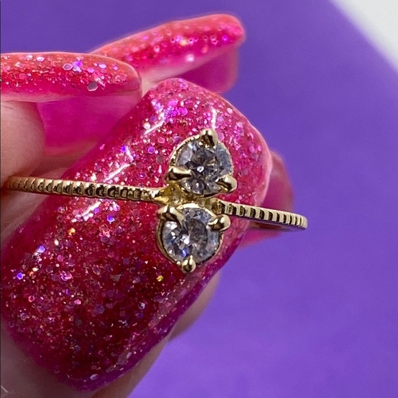 💛 Classic Gold Plated Crystal Women's Ring - Picture 5 of 7